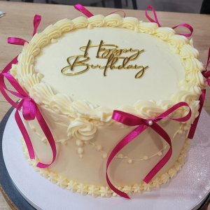 Tortabeszúró – Happy Birthday arany