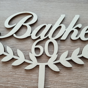 Tortabeszúró – babérkoszorú névvel és számmal