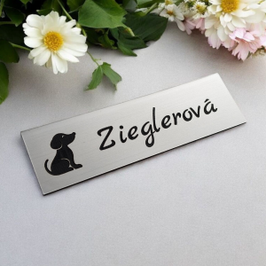 Ajtó névtábla Kutyus