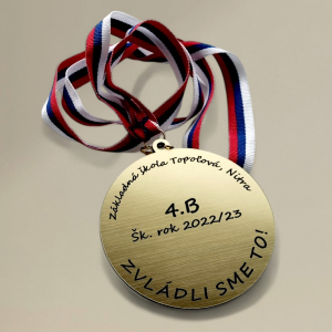 Személyre szabott érem szalaggal V1
