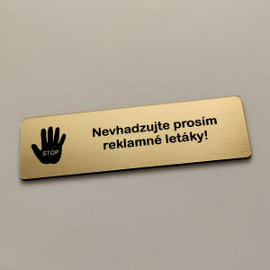 Ne dobjon be szórólapot tábla