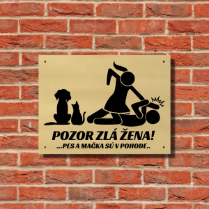Vigyázz, gonosz asszony tábla