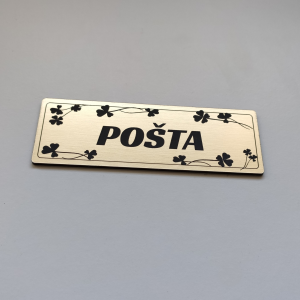 Lucky ajtó névtábla
